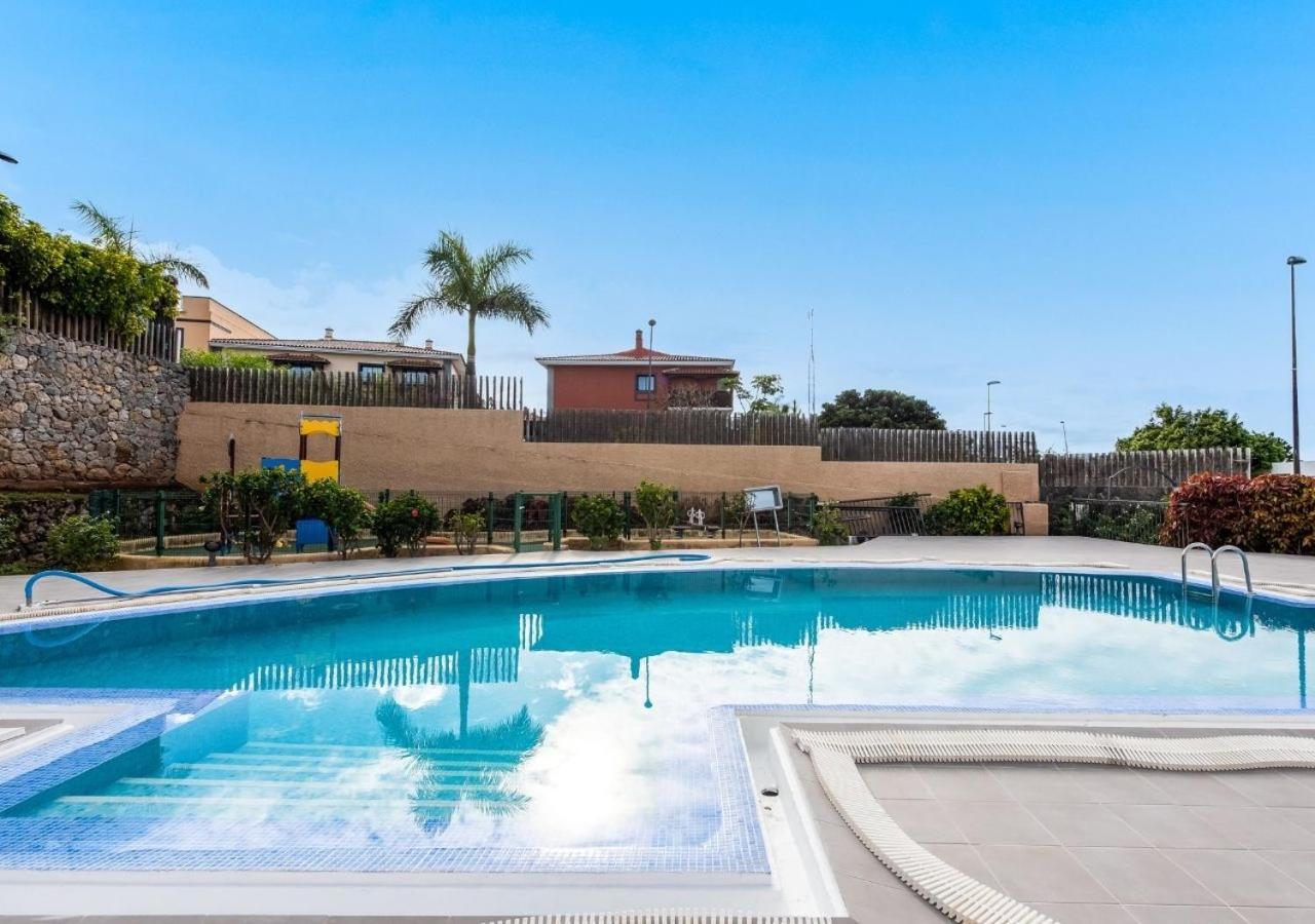Family House With Patio And Communal Pool Santa Úrsula Exterior foto